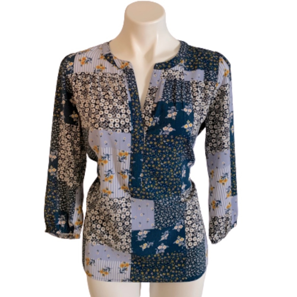 Loft Bohemian Floral Patchwork Pattern Quarter Sl… - image 1